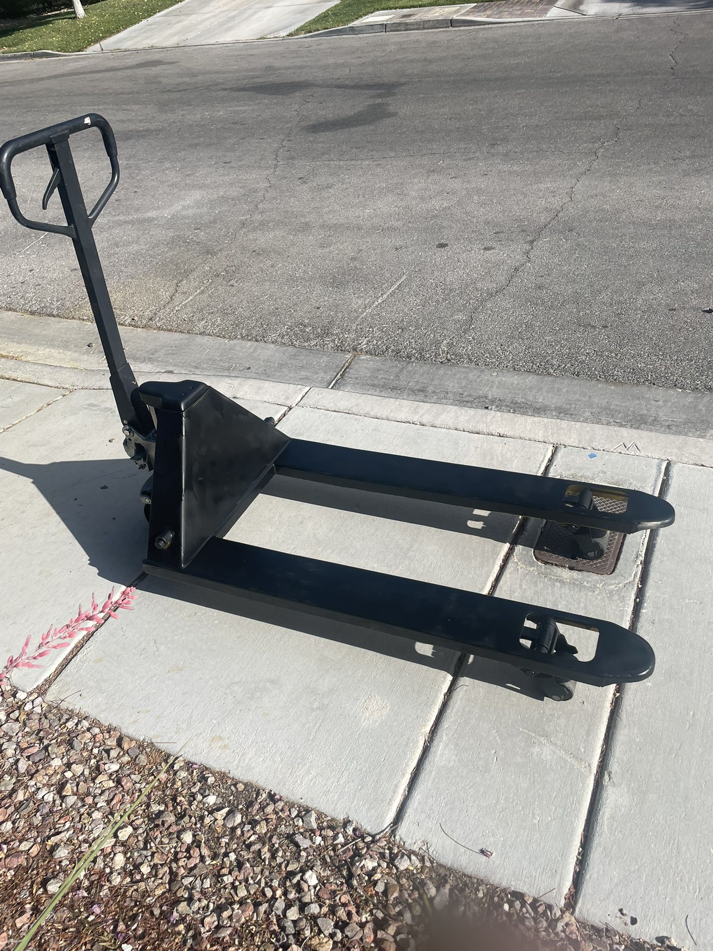 Pallet Jack for Sale in Las Vegas, NV OfferUp