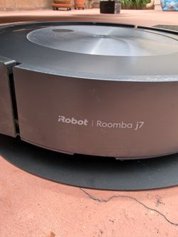 iRobot Roomba j7