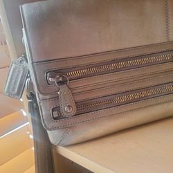 Authentic Vintage COACH CLUTCH IN PERFECT CONDITION