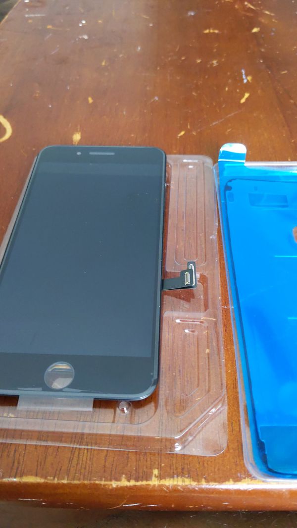 iPhone 8 Plus Black screen replacement for Sale in Houston, TX OfferUp
