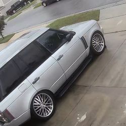 2005  Range Rover HSE  4.4 / Read Descriptions 