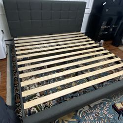King Size Bed In Excellent Condition