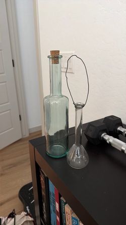 Glass containers