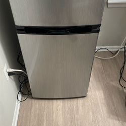 Insignia Mini Fridge