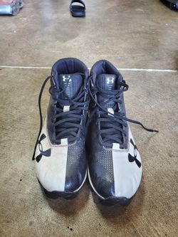 Football Cleats 9 Wide