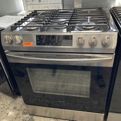 Samsung 30” Slide In Gas Range In Stainless Steel Open Box 