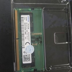 Samsung 8GB DDR5 