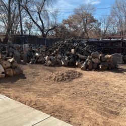Mixed Truckload Of Wood