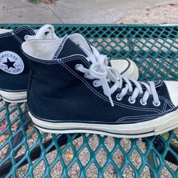 Converse Chuck Taylor All Star Men’s Size 7.5 Women’s Size 9.5