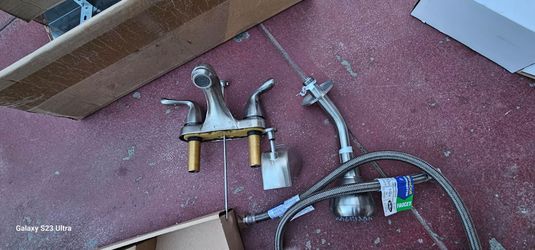 Vendo campana para cosina trae todo sus accesorios  nueva
