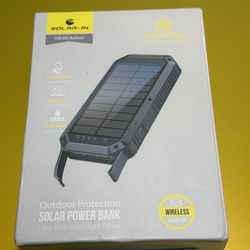 SOLAR-IN Outdoor Solar Power Bank 10000mAh 4 USB LED Flashlight