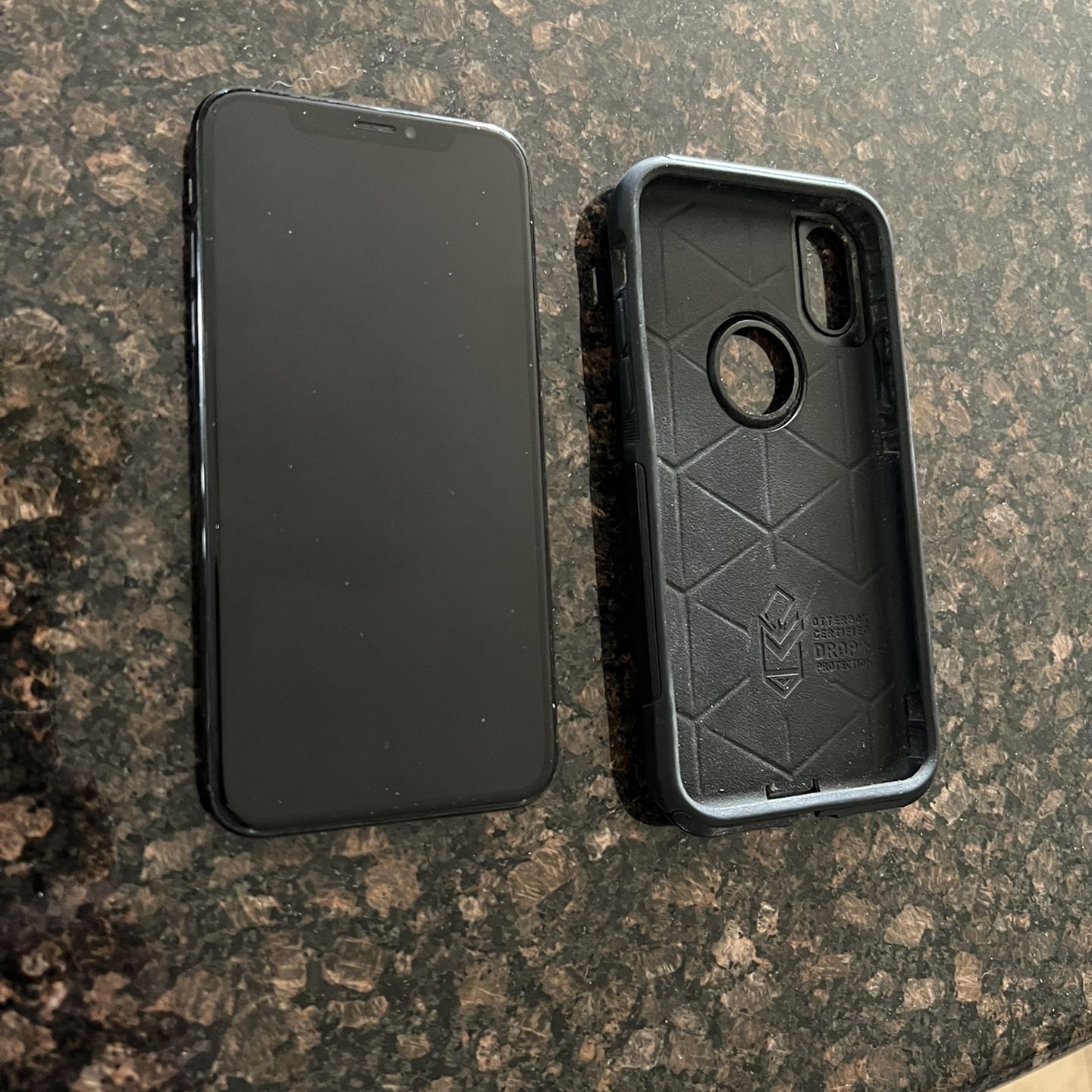 I-Phone X ,256, Great Shape 