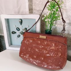 Coach Patent Leather Pink Purple Mauve Wristlet