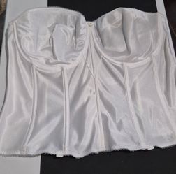 White Corest with Wedding Veil
