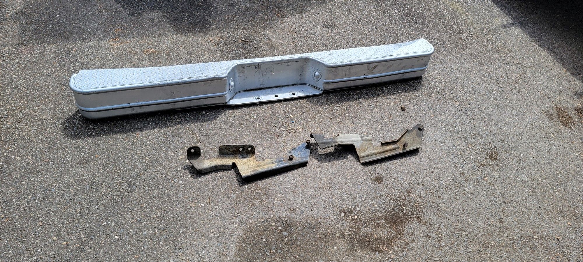 Chevy Van Step Bumper Hitch w/brackets for years 1979 to 1995