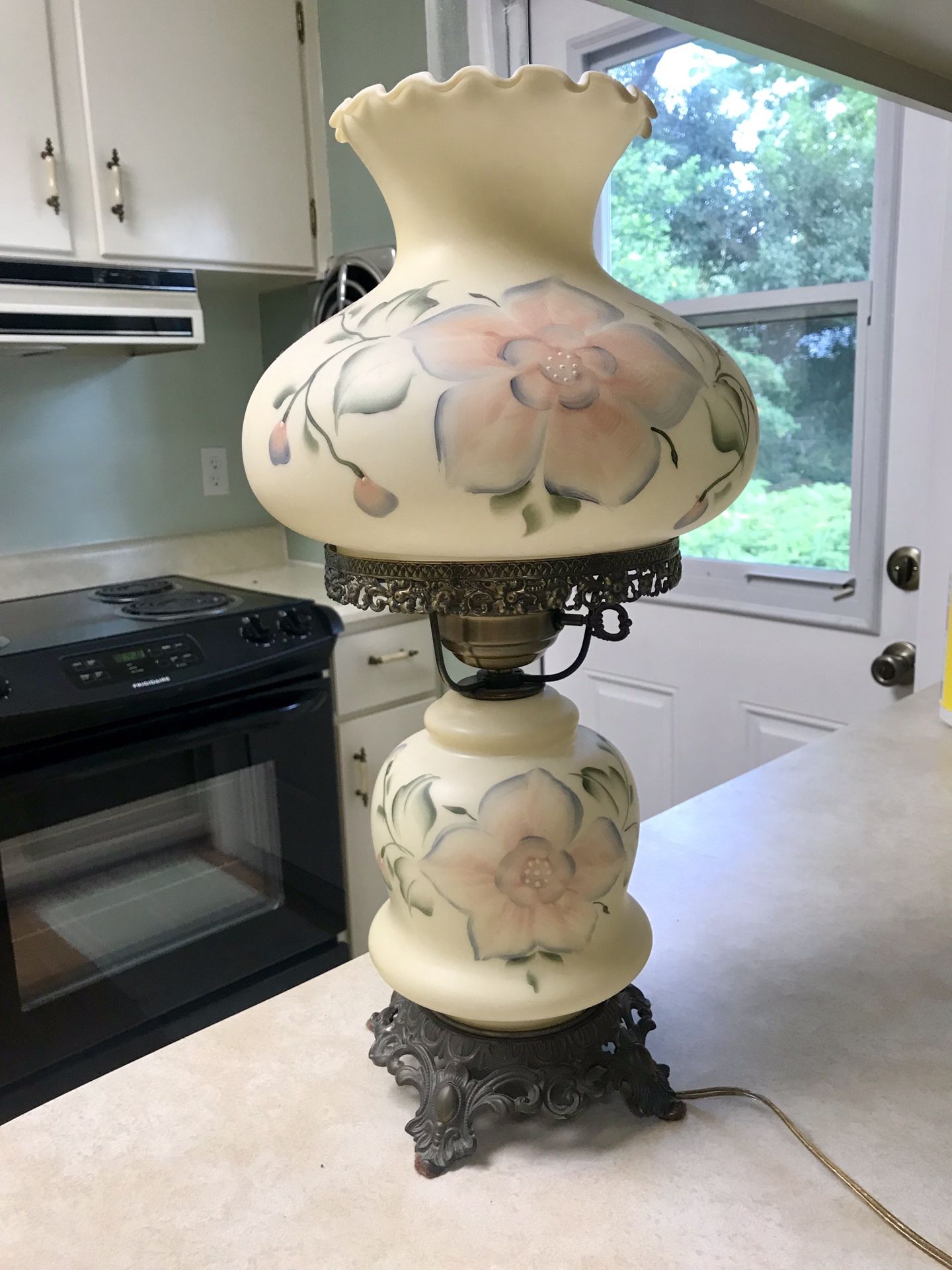 Romantic, Hand-Painted Lamp With Lighted Globes (Top & Bottom) 