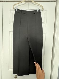 H&M pencil skirt with the front slit