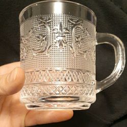 8 Studio Silversmiths Renaissance Mugs