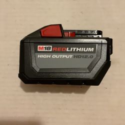 Brand New Milwaukee M18 Red Lithium High Output HD 12.0 AH Battery.        190 Firm On Price.       190 Firme en Precio.