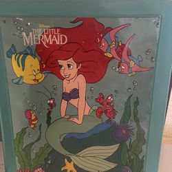 Vintage Doll Carried Case