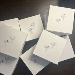 Apple AirPods Pro (2nd generation) Wireless Bluetooth Earbuds White USB-C