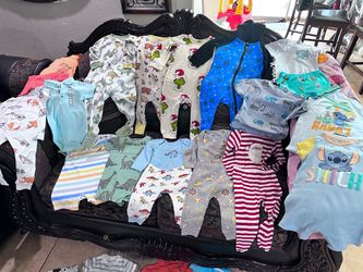 Ropita de Bebé size 18 meses $40 por todo