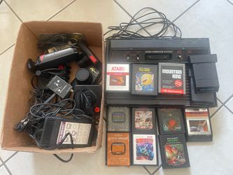 Atari 2600+controllers+12 games