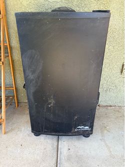 Masterbuilt Digital Electric Smoker