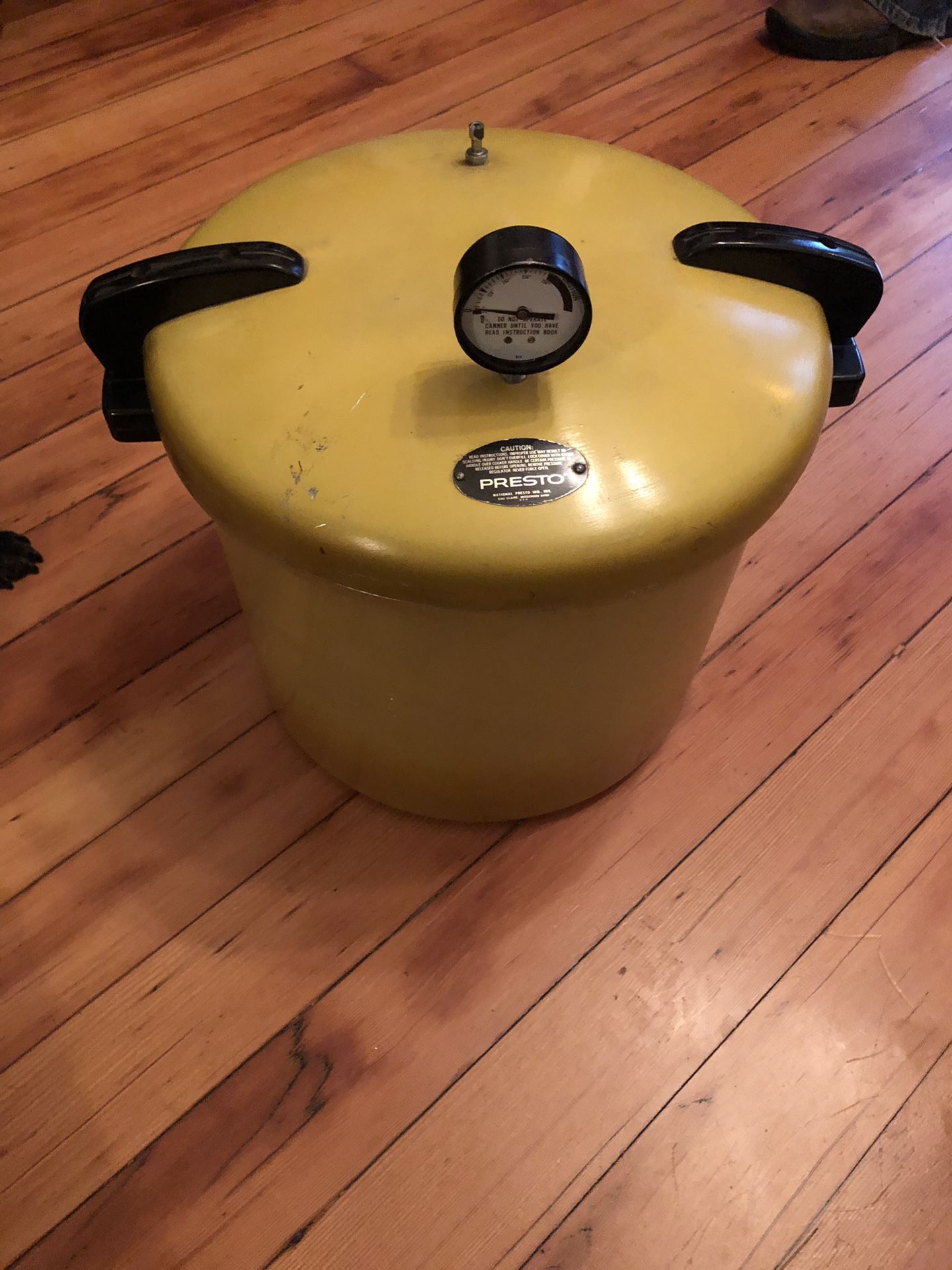 23 quart presto pressure cooker
