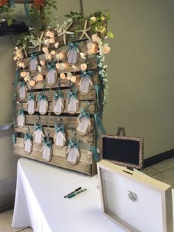 Seating Chart Wedding Set Up - Rustic / Decorations