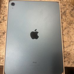 10th GEN IPAD 128G. BRAND  NEW 