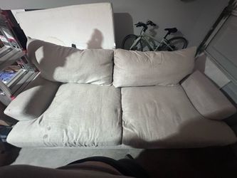 Free couch!