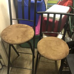 Bar Stool  And Chairs 