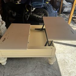 Large Coffee Table With Drawers And Lifting Top