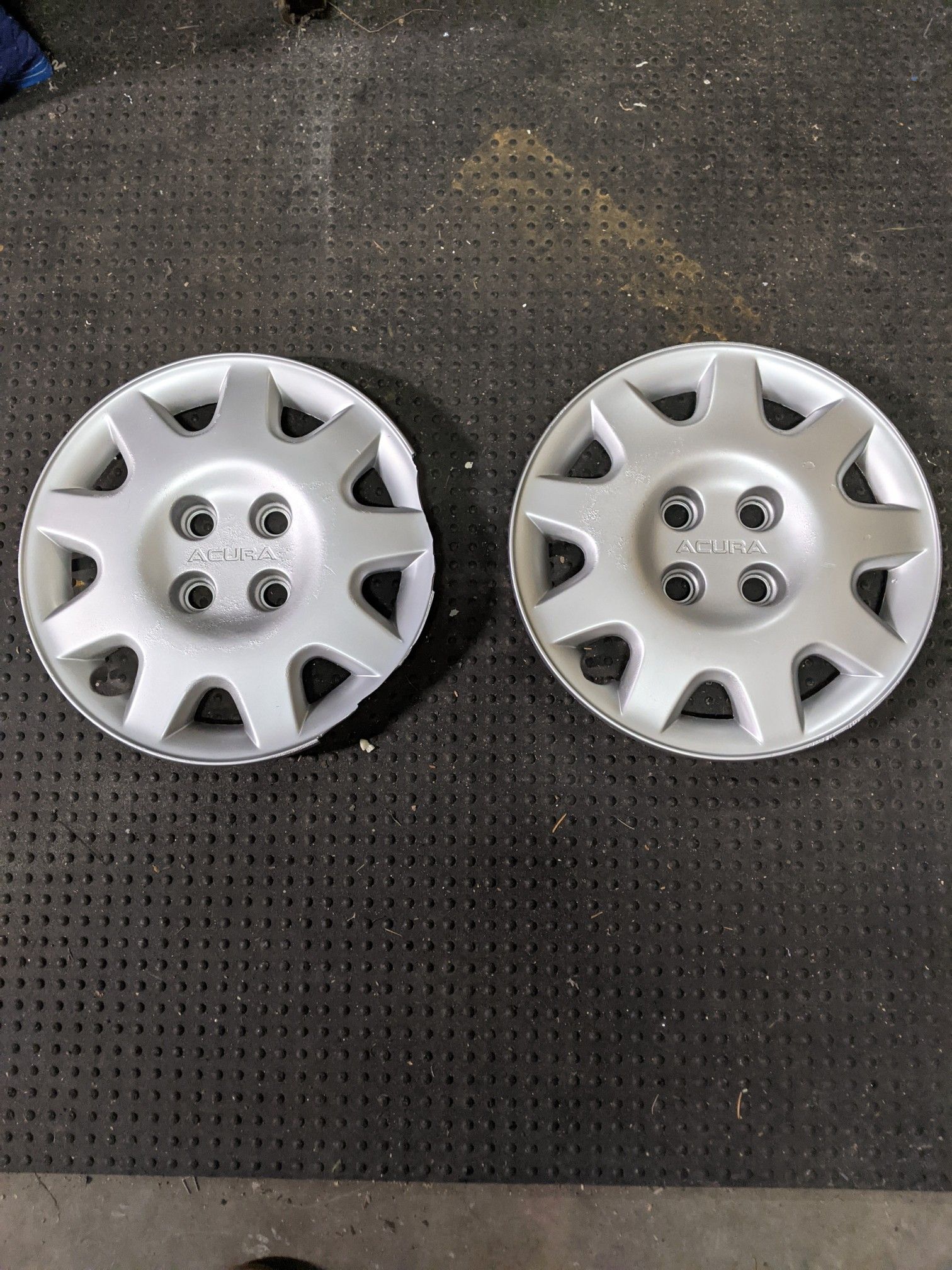 Acura Integra 14" Wheel Covers (3)