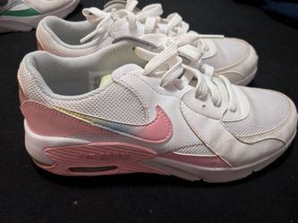 Girls Nike Shoes
