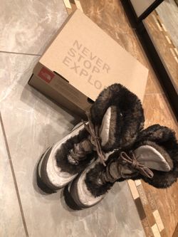 The North Face kids girls size 13 boots