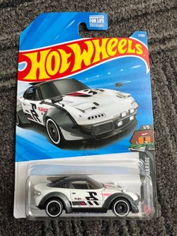 Hot Wheels White Mazda MX-5 Miata – Brand New | Dream Garage