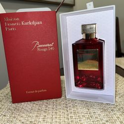 Baccarat Rouge 540 200ml