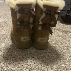 Uggs Bailey Bow 