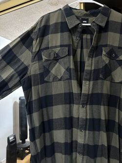 Men’s Vans XL Flannel