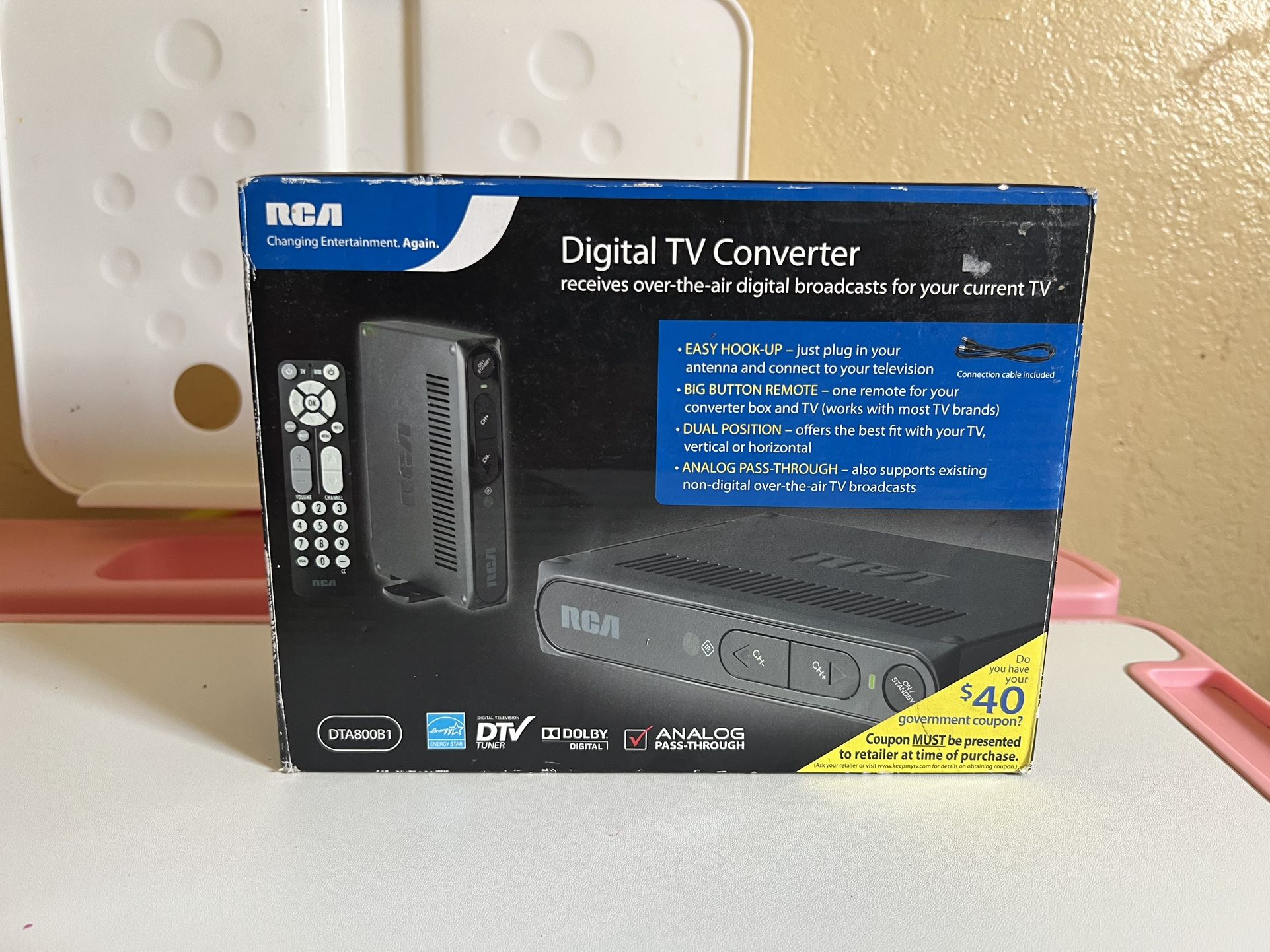 RCA DTA800B1 Digital-To-Analog TV Converter Box DTV Tuner New