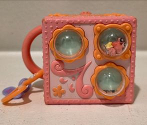 Littlest Pet Shop LPS Teeniest Tiniest Pop-Up Play Set