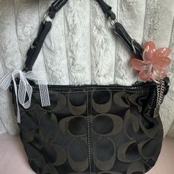 coach soho signature optic sateen hobo shoulder bag