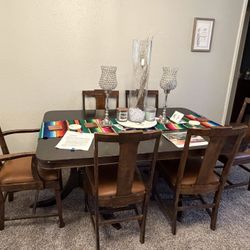 Dinning Table 
