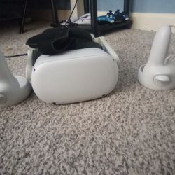 Oculus Quest 2 VR Headset