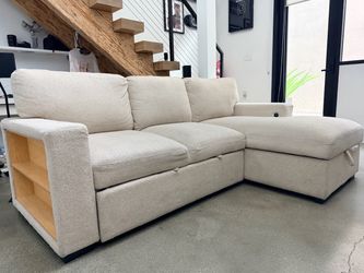 Couch/ Pull Out