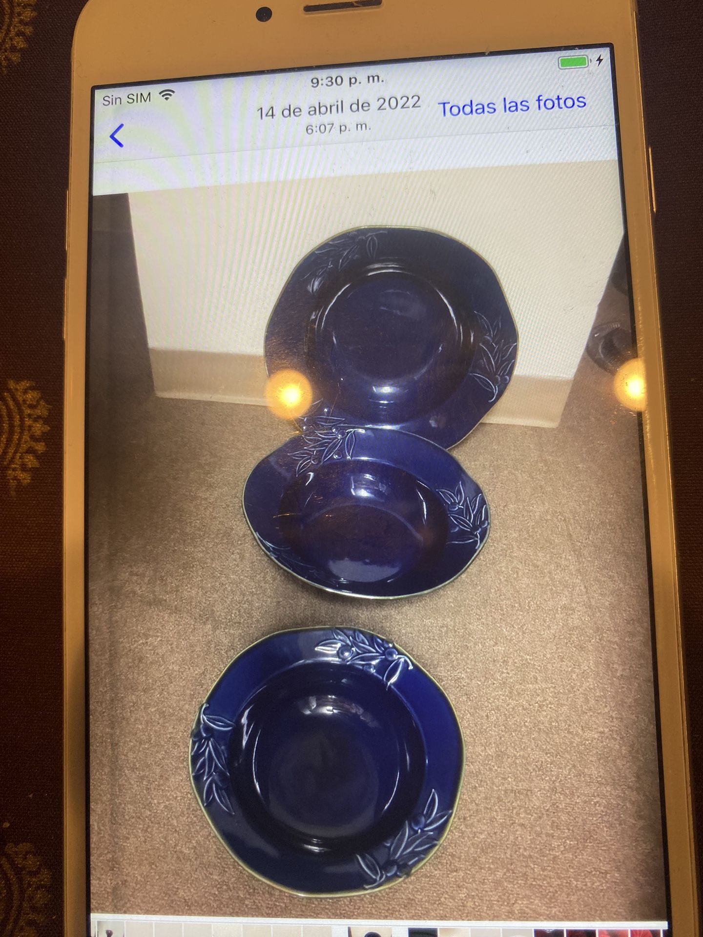Beautiful porcelain set big size $40