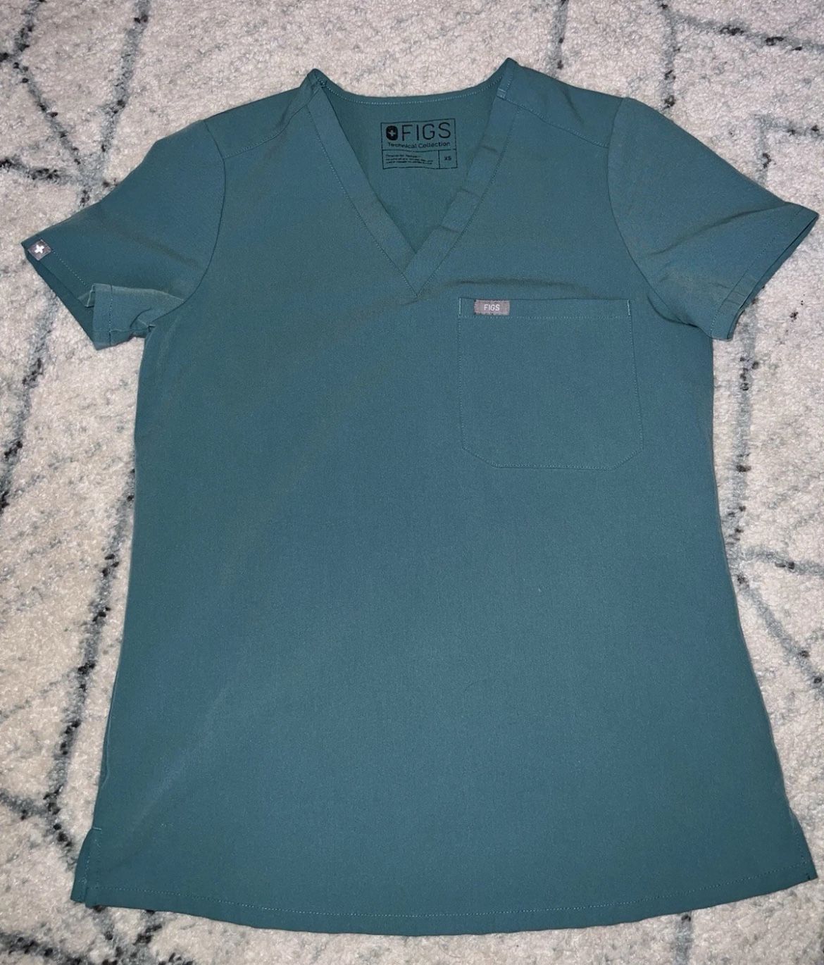 FIGS Women’s Scrub Top Size XS Catarina One Pocket Hydrogreen PO1367