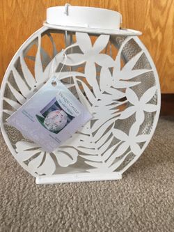 Yankee Candle White Metal Candle Holder $8